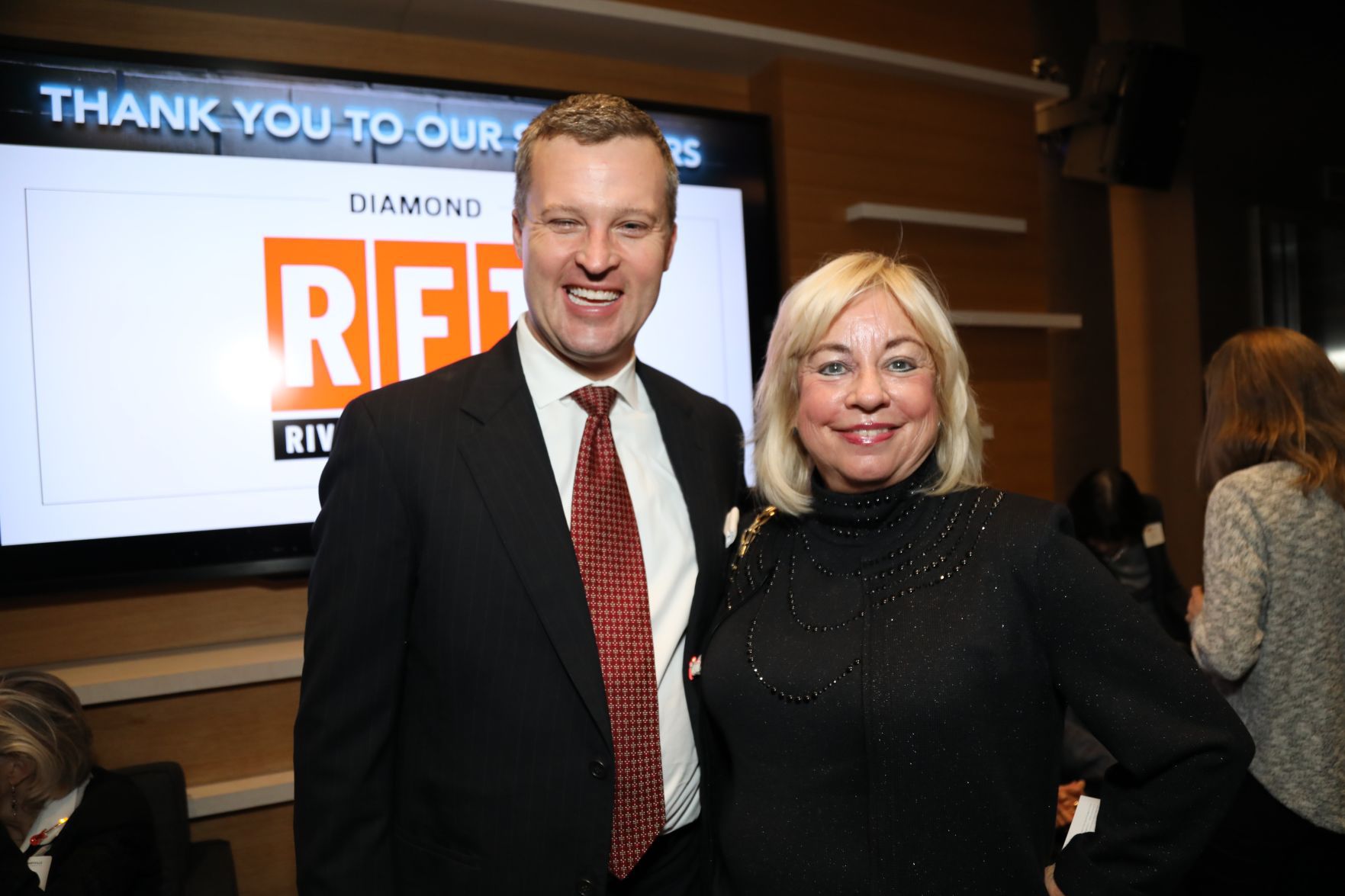 Kirk Stange, Missy Hill